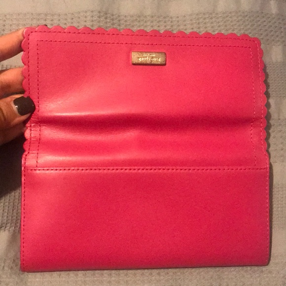 Kate spade wallet pink 💖 - Picture 3 of 5